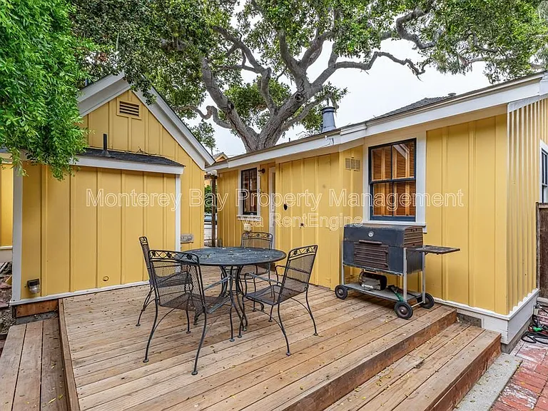 759 Lighthouse Ave — Photo 29