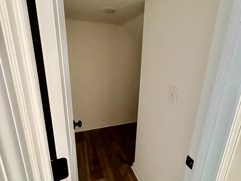 229 N Center St #1 — Photo 5