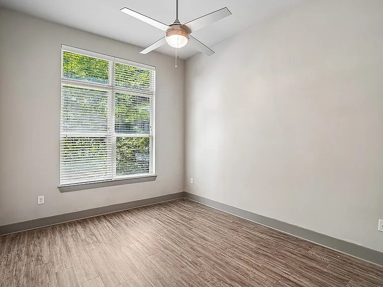 Lenox - Bedroom 1