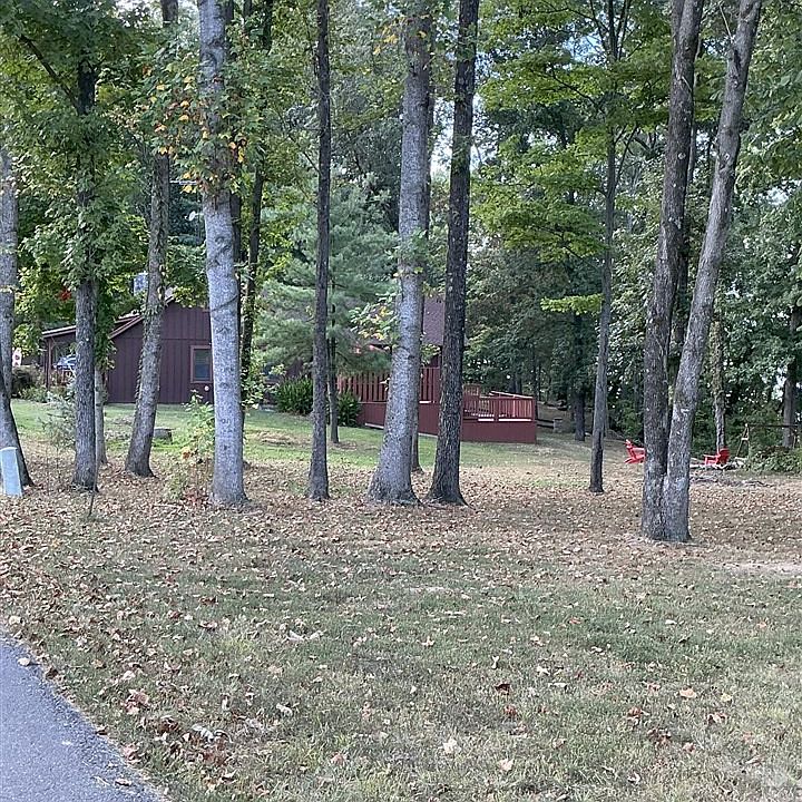 2nd image of 221 S Lake Bluff Ln #B