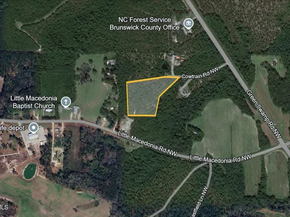 17 Cowtrain Road NW, Supply, NC 28462