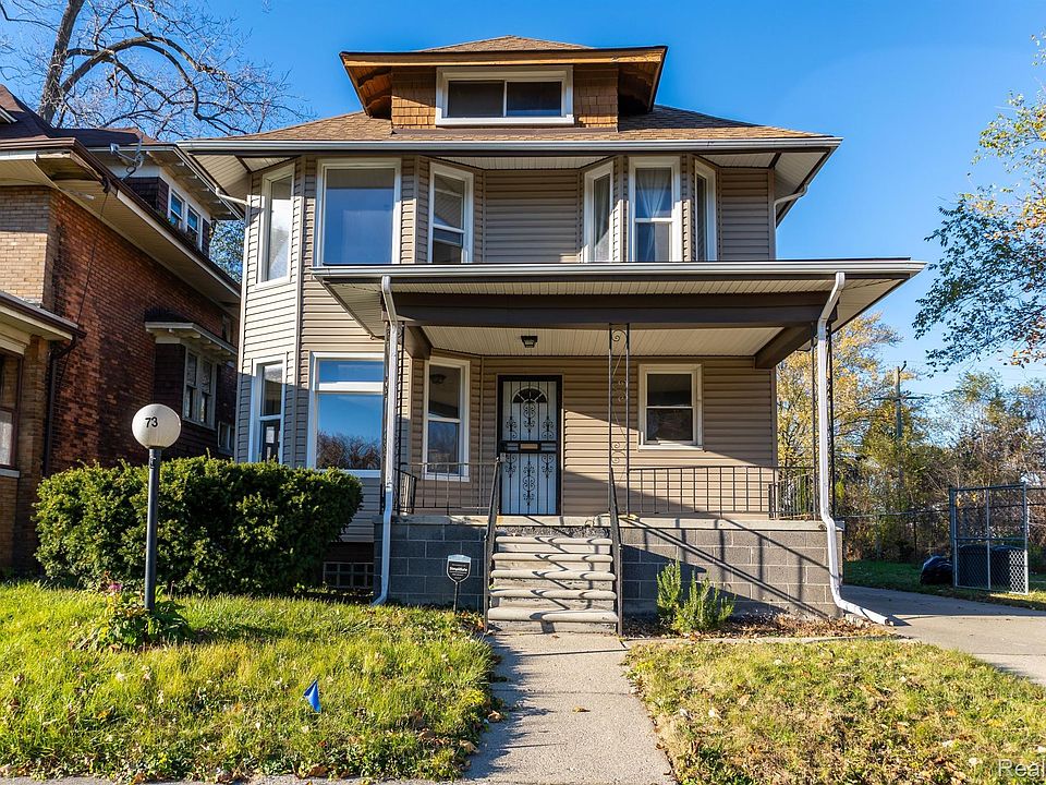 1st image of 73 Tennyson St