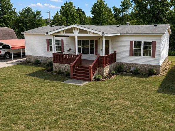 977 Border Rd, Carrollton, MS 38917