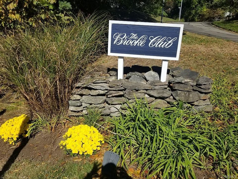1st image of 2-03 Brooke Club Dr
