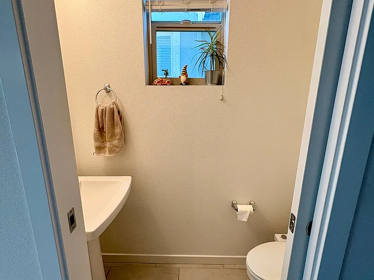 172 Log Pond Ln — Photo 7