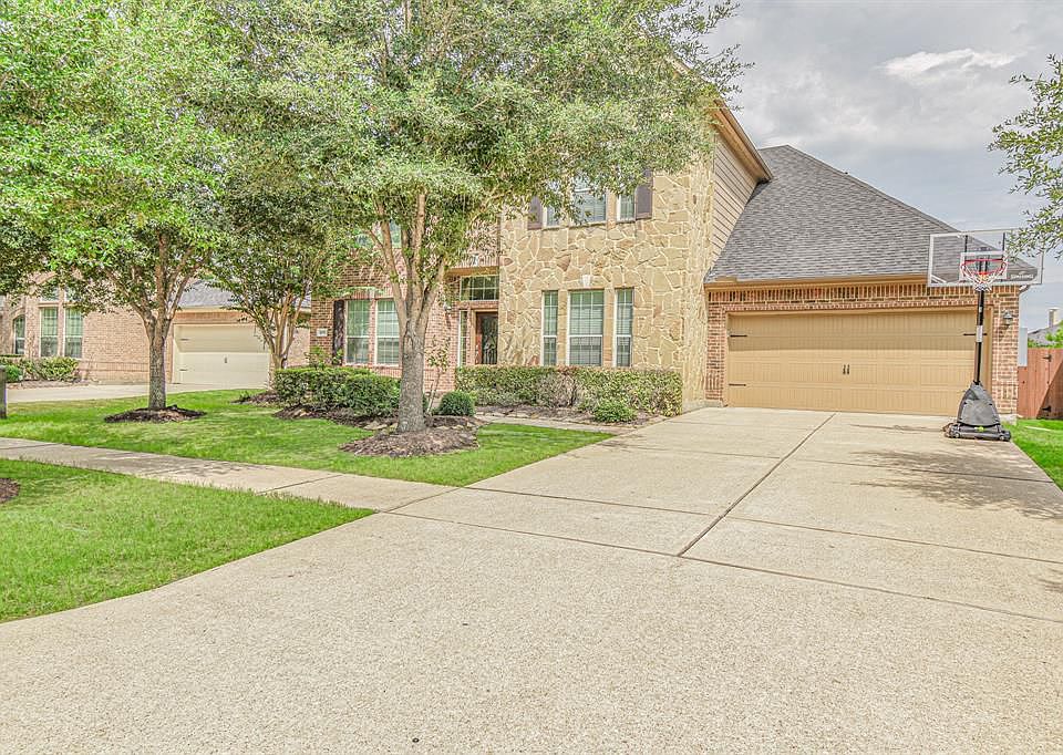 1st image of 8197 Tranquil Lake Way