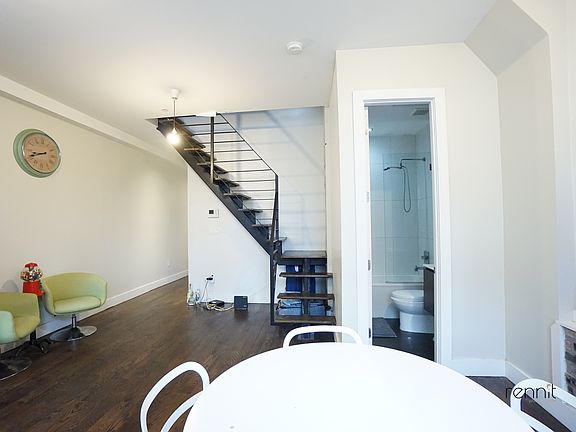 4th image of 810 Saint Johns Pl #Penthouse