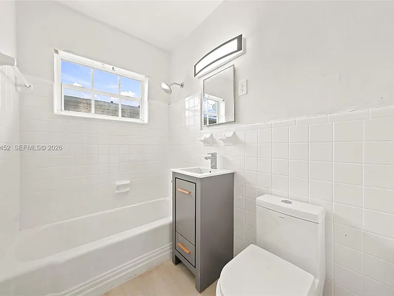 1172 NW 64th St #1172 — Photo 26