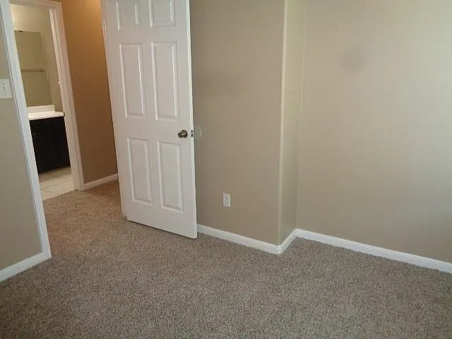 5401 Peacock St #A — Photo 15