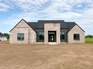 10354 Charlinda Ln, Bryan, TX 77808