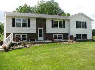 16947 Shermansville Rd, Linesville, PA 16424