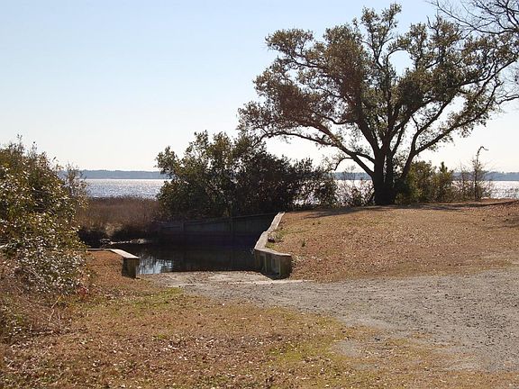 4th image of 125-A White Oak Bluff Road LOT 90