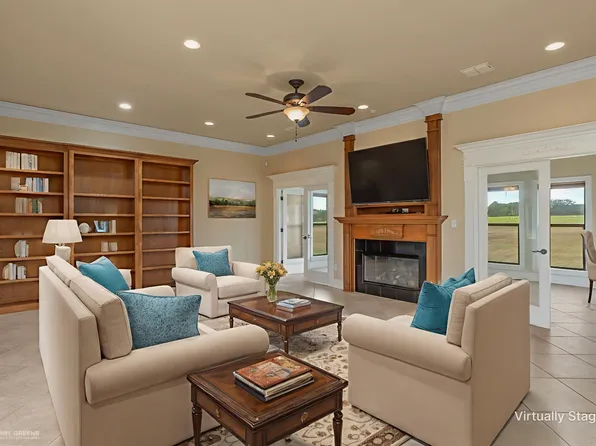 12120 Amanda Dr, Keithville, LA 71047