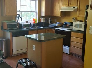 1962 Teasel Ct, Woodbridge, VA 22192