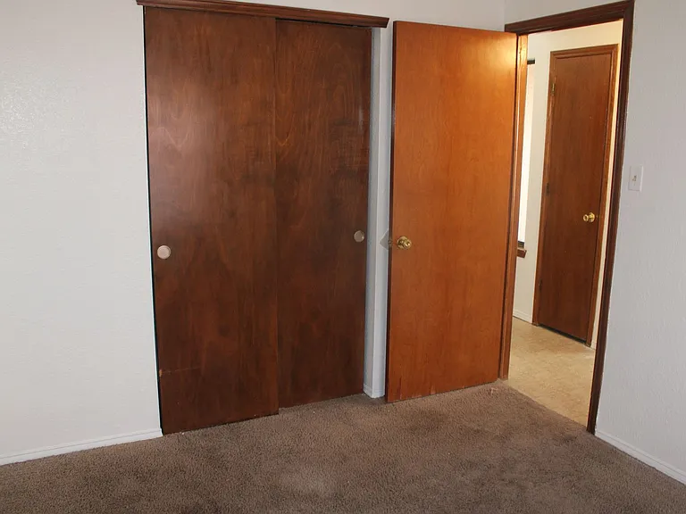 1472 Sierra De Oro Dr — Photo 16