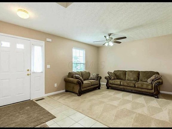 5th image of 64 Langtree Dr