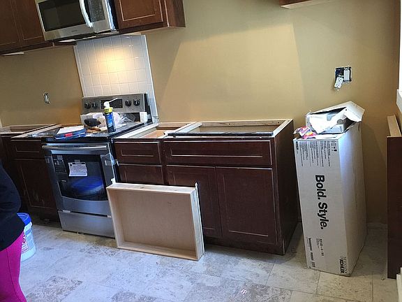 2nd image of 5065 Kensington Ave