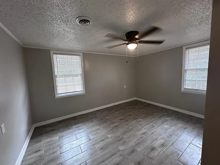 645 Two Notch Rd — Photo 7