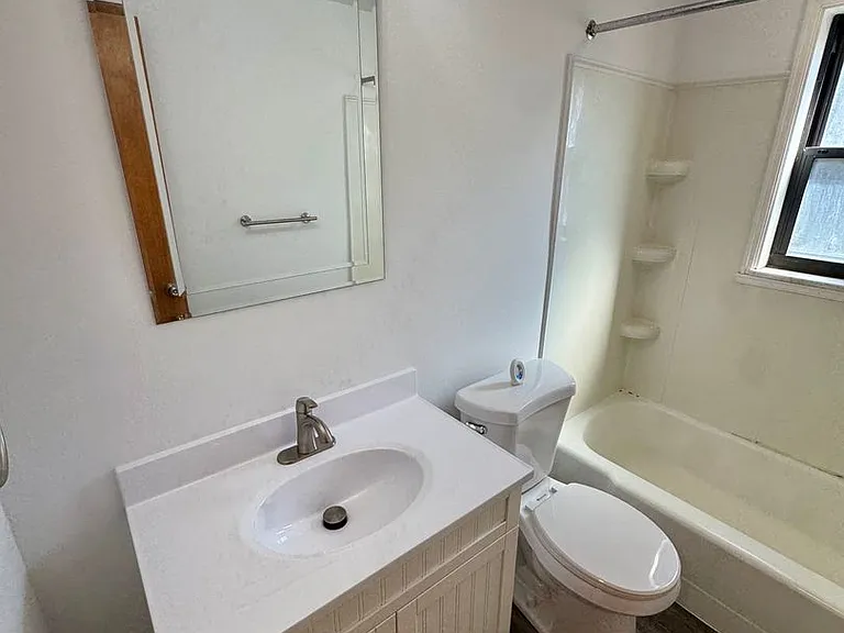 229-231 Marylea Avenue (LO) — Photo 25