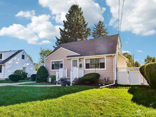 13 Highview Rd, East Brunswick, NJ 08816