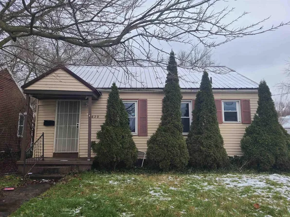 2620 Elwood Ave, South Bend, IN 46628