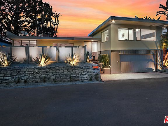 2nd image of 3650 Alta Mesa Dr