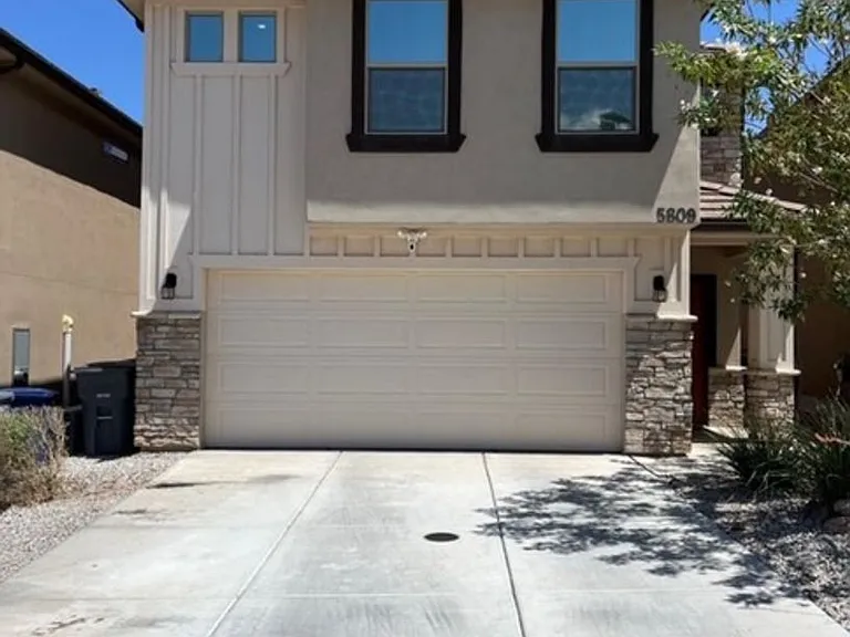5809 S Firebird Way — Photo 1