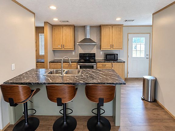 2nd image of 1400 Banana Rd #138