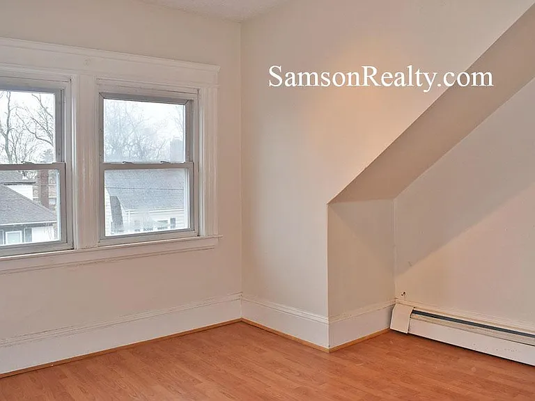 142 Elton St #3 — Photo 12