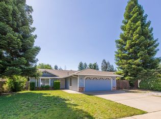 3272 Leonard St, Redding, CA 96002
