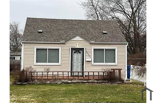 25202 Firwood Ave Photo 1