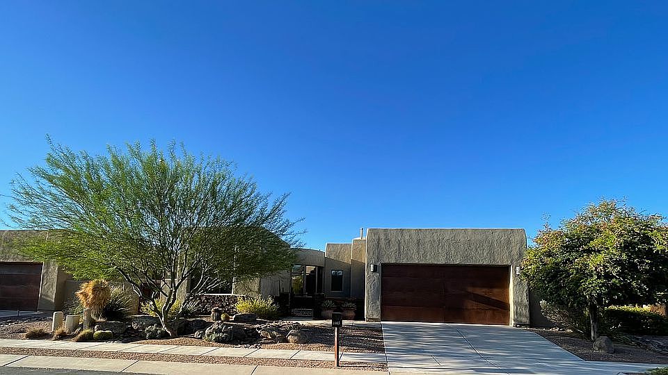 1st image of 1003 W Lone Mesquite Dr