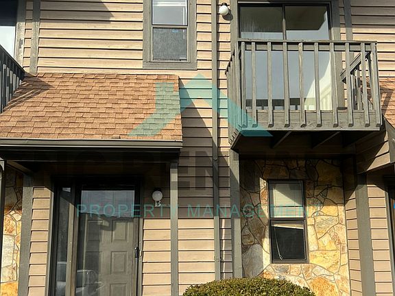 2nd image of 340 Vista Cir APT B