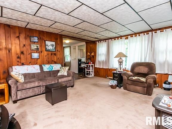3rd image of 2133 E Linnett St