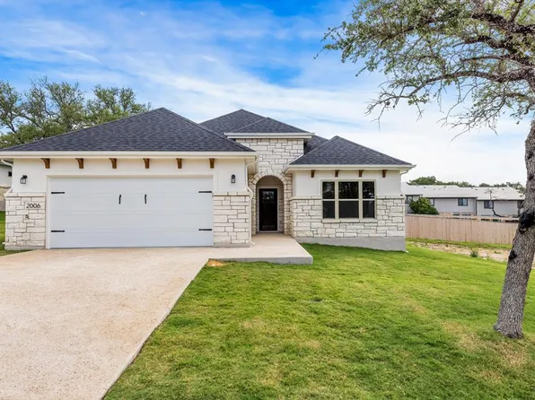 2006 Bordeaux Dr, Kerrville, TX 78028
