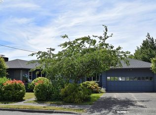 575 N Cedar St, Coquille, OR