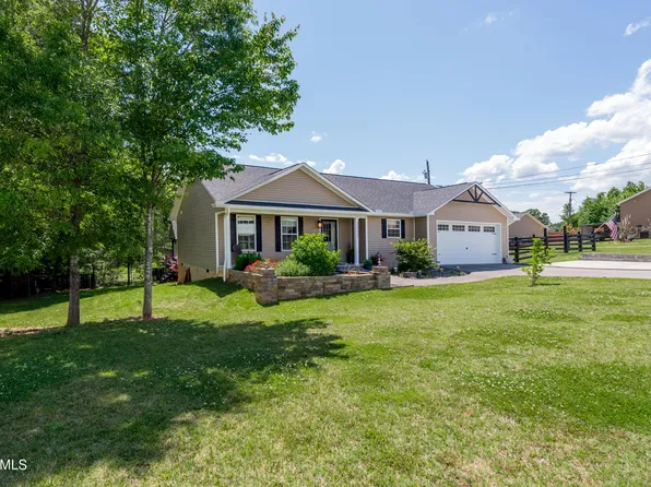 1112 Rosella Dr, White Pine, TN 37890