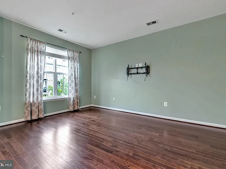 5502 Capital Gateway Dr #418 — Photo 6