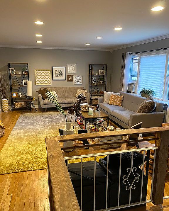 1st image of 17 Louis Ave