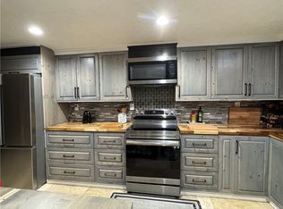 44000 100th St E, Lancaster, CA