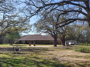 8009 Wood Ln, Terrell, TX 75160