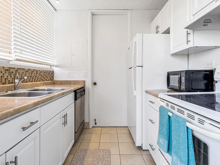 444 Nahua St #1401 — Photo 12