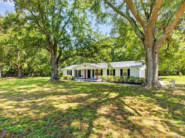 744 Cooper Bridge Rd, Fountain Inn, SC 29644