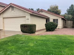 1155 N Carriage Ln, Chandler, AZ 85224