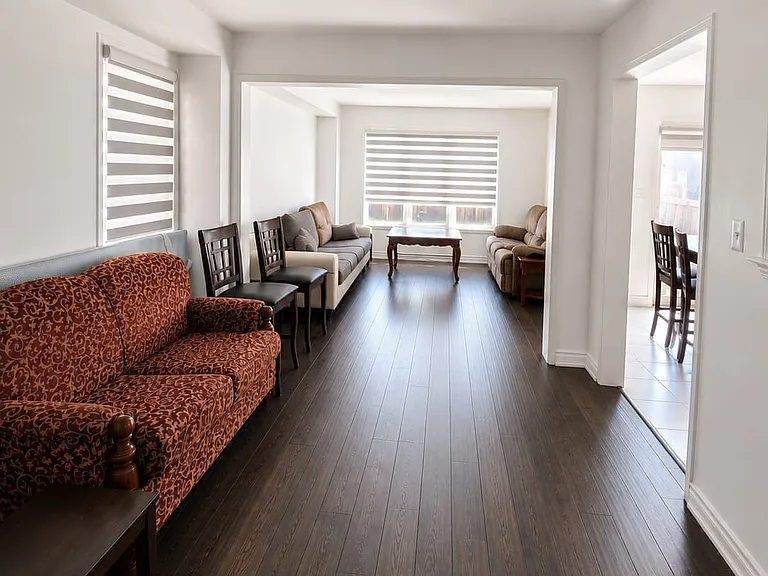 155 Nearna Dr — Photo 3