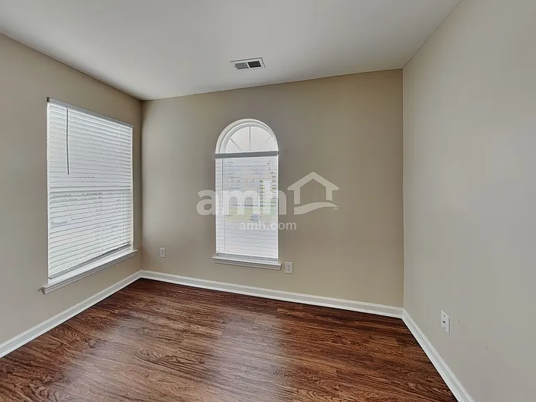 1019 Canopy Dr — Photo 19