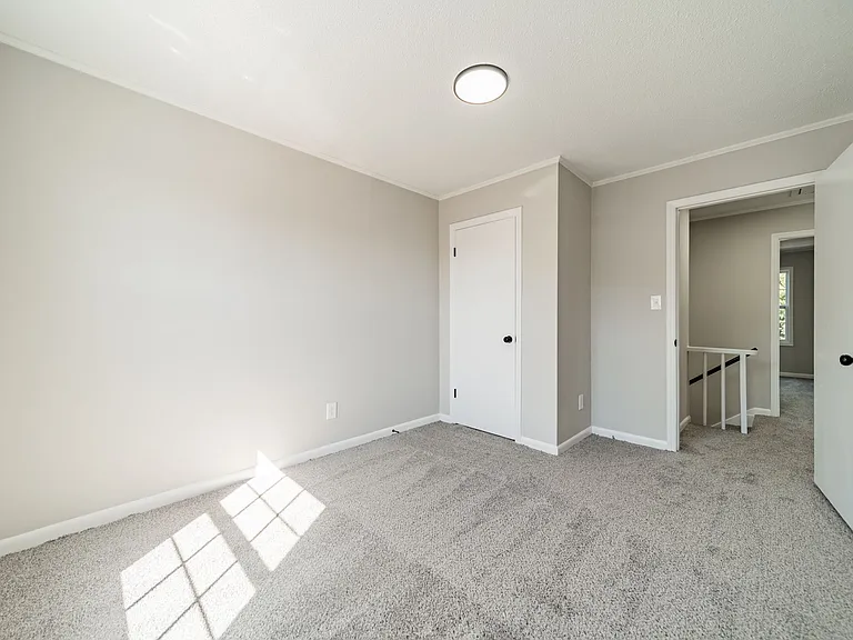 2200 Williamsburg Dr #24 — Photo 23