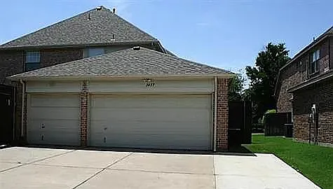 4 bed, 3.5 bath, 3189 sqft, $3,150 — Photo 2