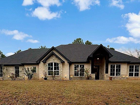 2nd image of 10707 Moser Ln