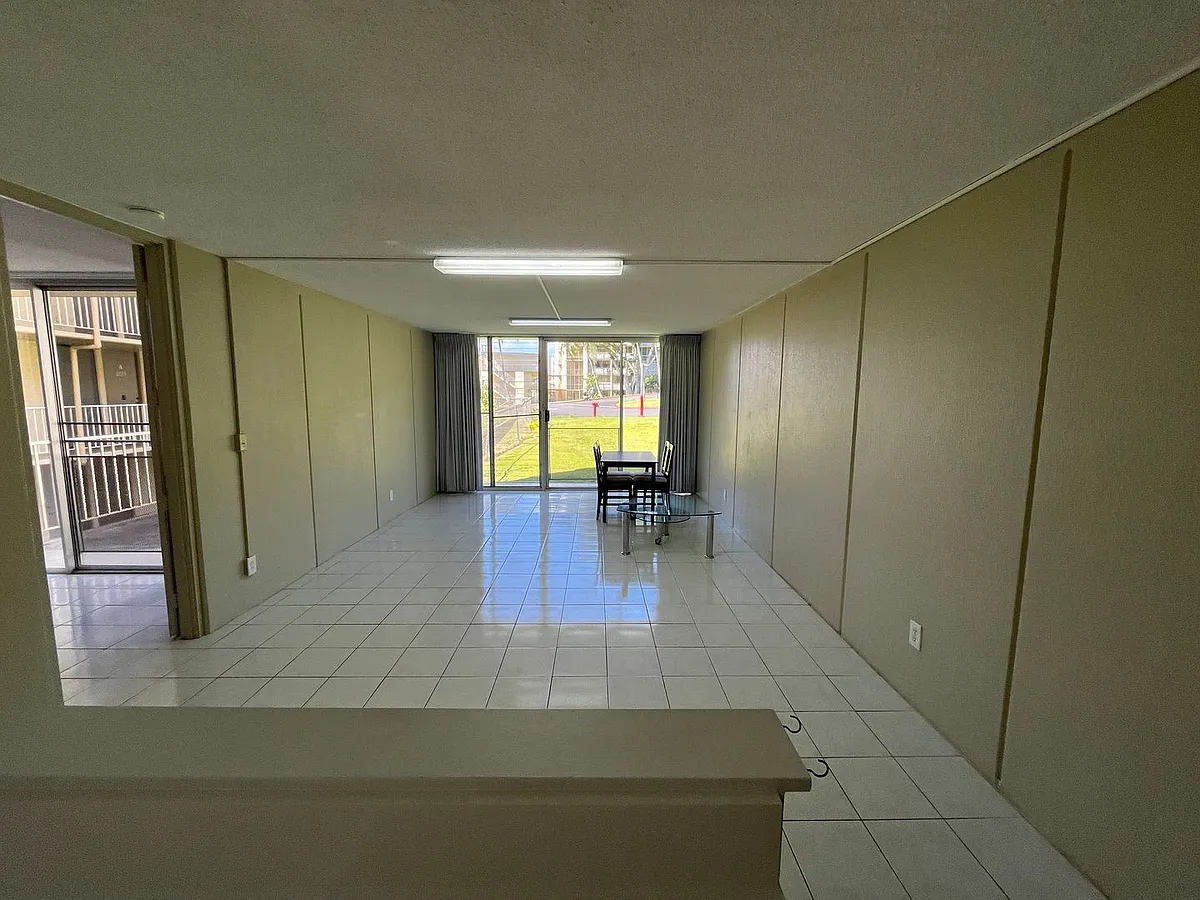Building Photo - 95-2047 Waikalani Pl #D104
